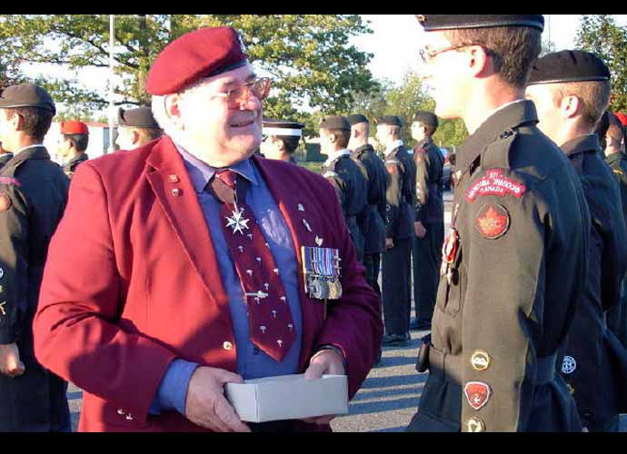 Joe Drouin et Cadet